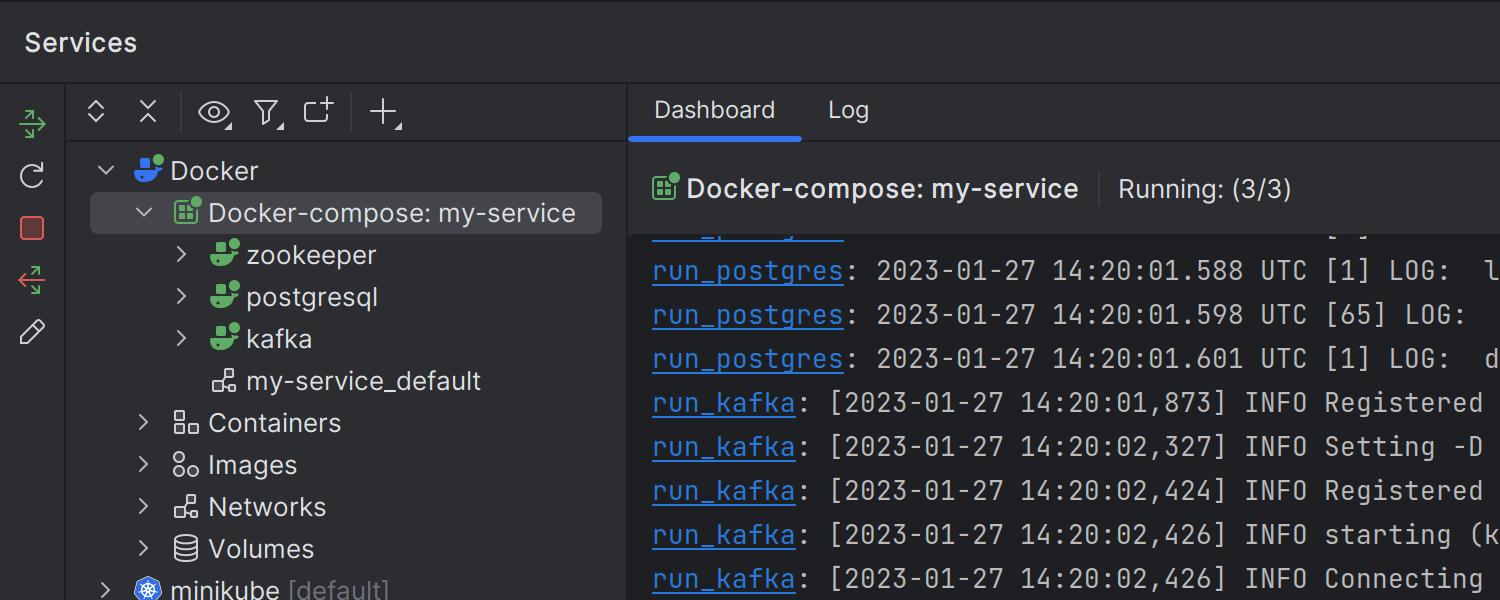 来自所有 Docker Compose 容器的合并日志